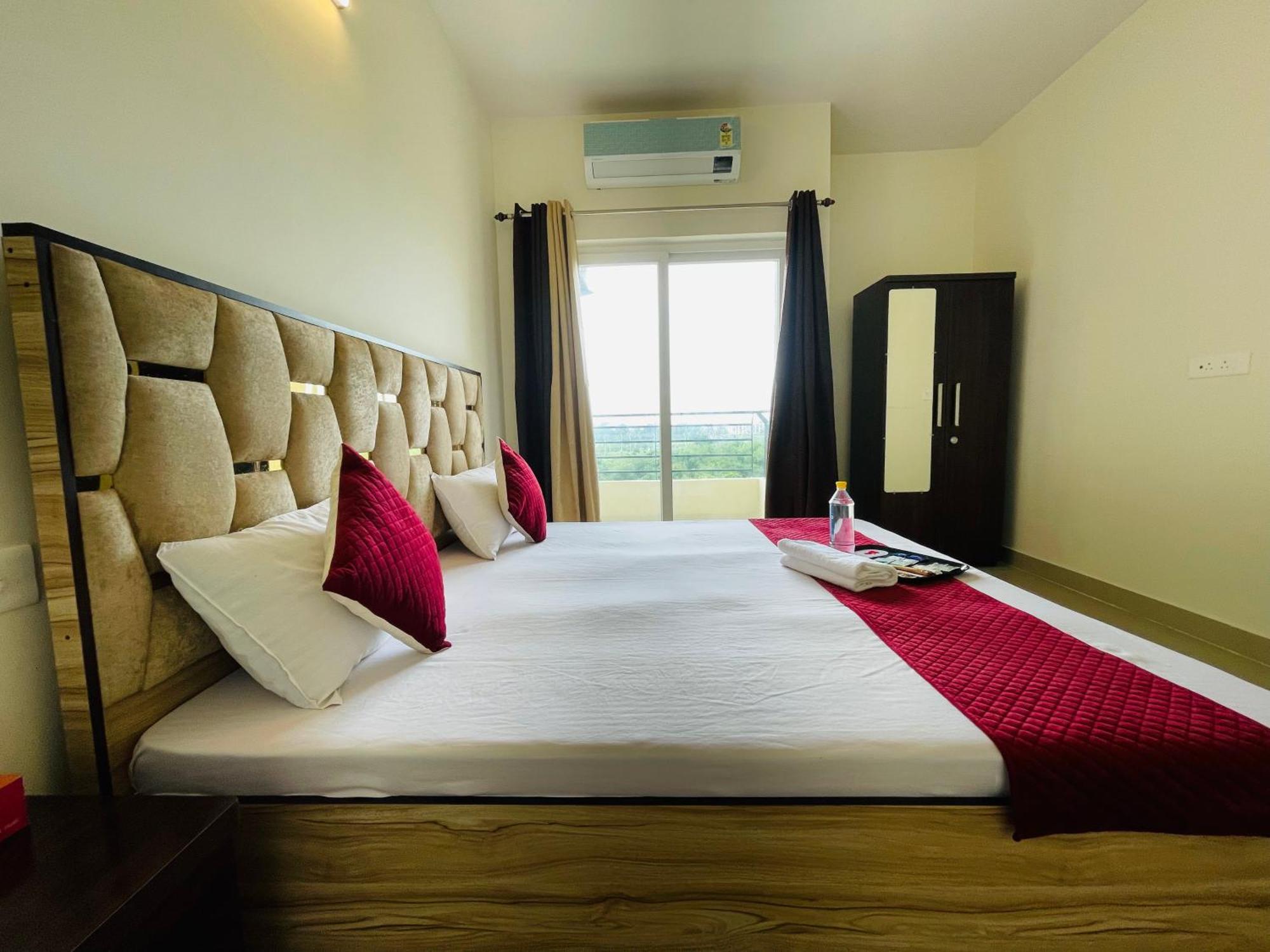 Atulyam Stays Sushant Golf City Lucknow Dış mekan fotoğraf