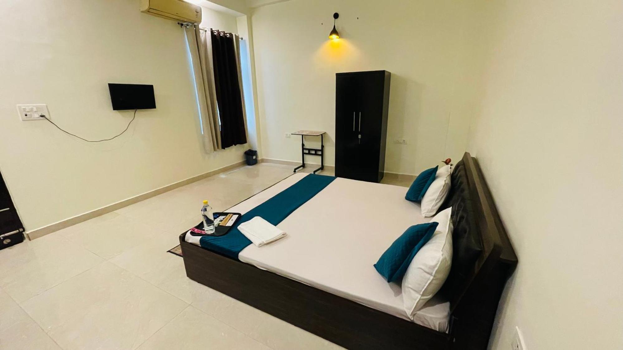 Atulyam Stays Sushant Golf City Lucknow Dış mekan fotoğraf