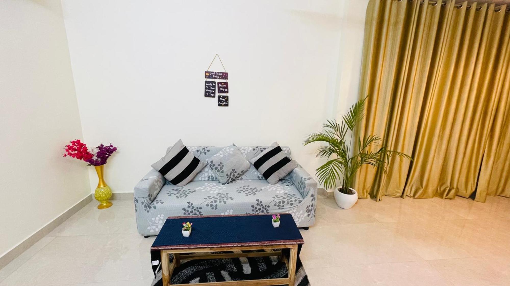 Atulyam Stays Sushant Golf City Lucknow Dış mekan fotoğraf
