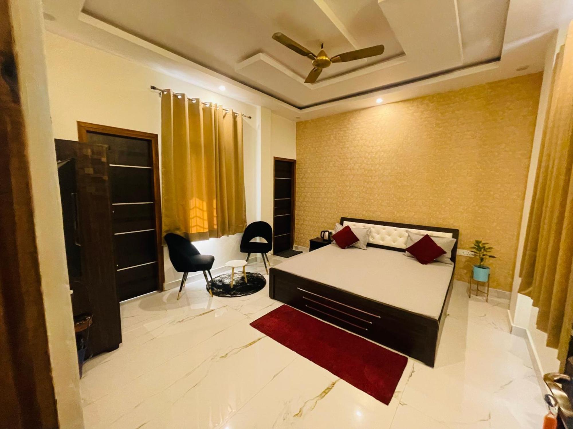 Atulyam Stays Sushant Golf City Lucknow Dış mekan fotoğraf