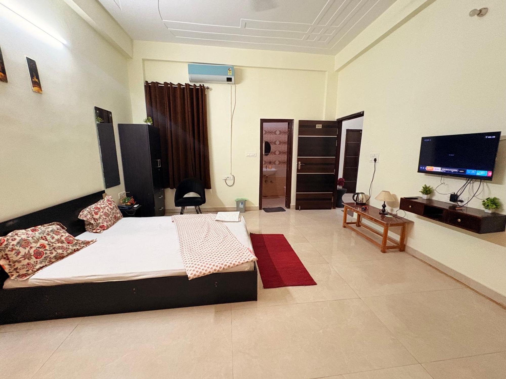Atulyam Stays Sushant Golf City Lucknow Dış mekan fotoğraf