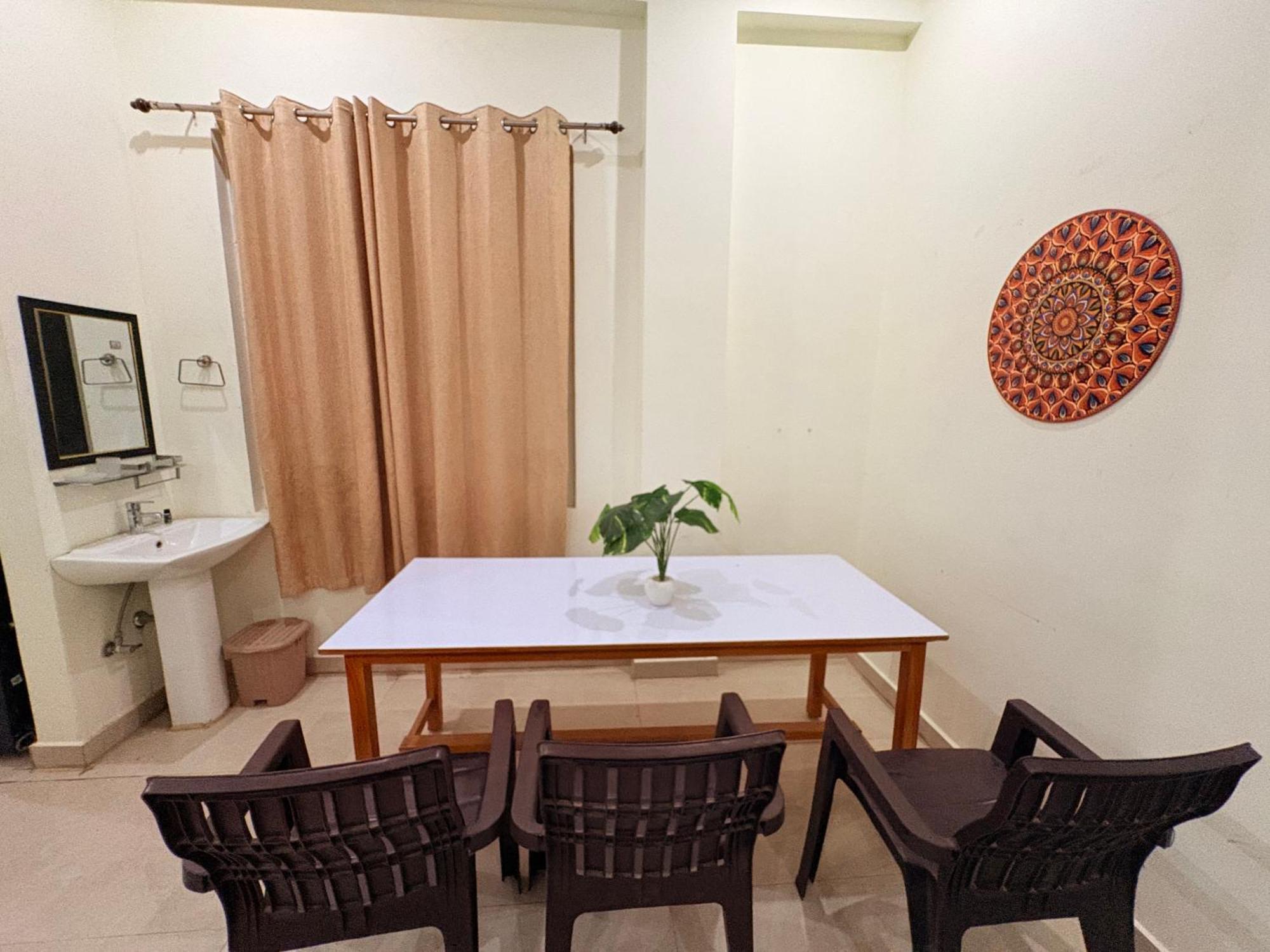 Atulyam Stays Sushant Golf City Lucknow Dış mekan fotoğraf